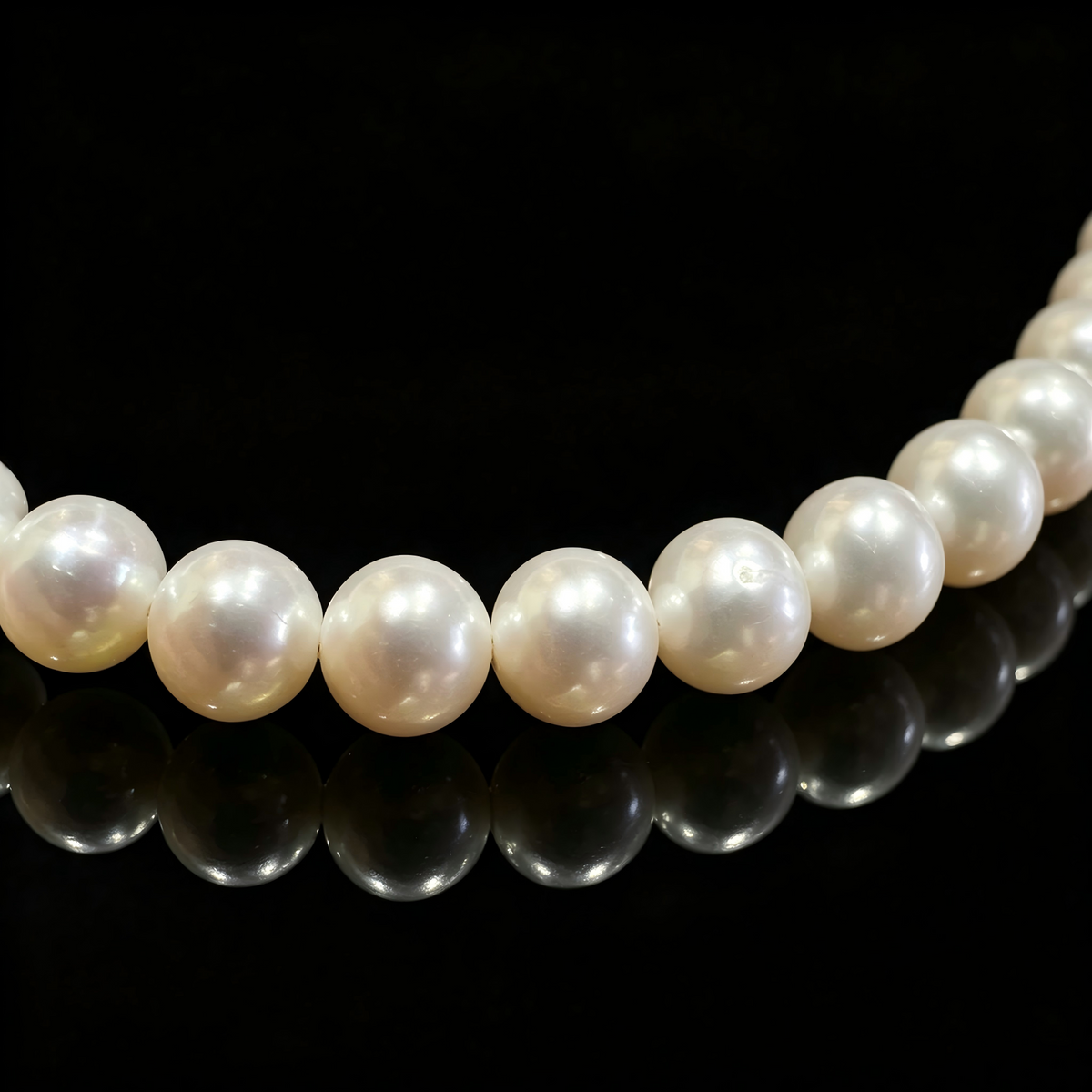 Pearl & Meteorite Bracelet