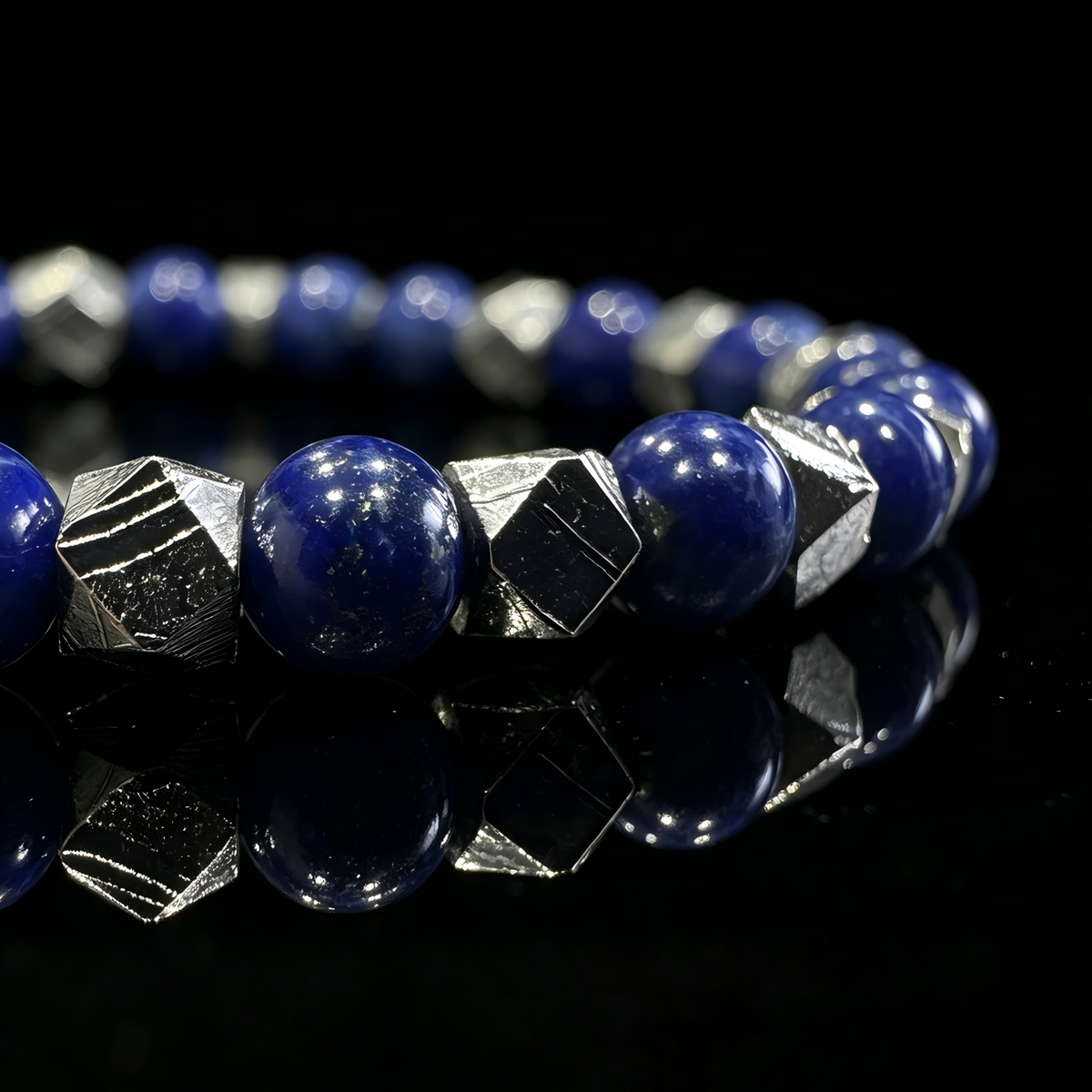 Lapis Lazuli & Meteorite Bracelet（6m）